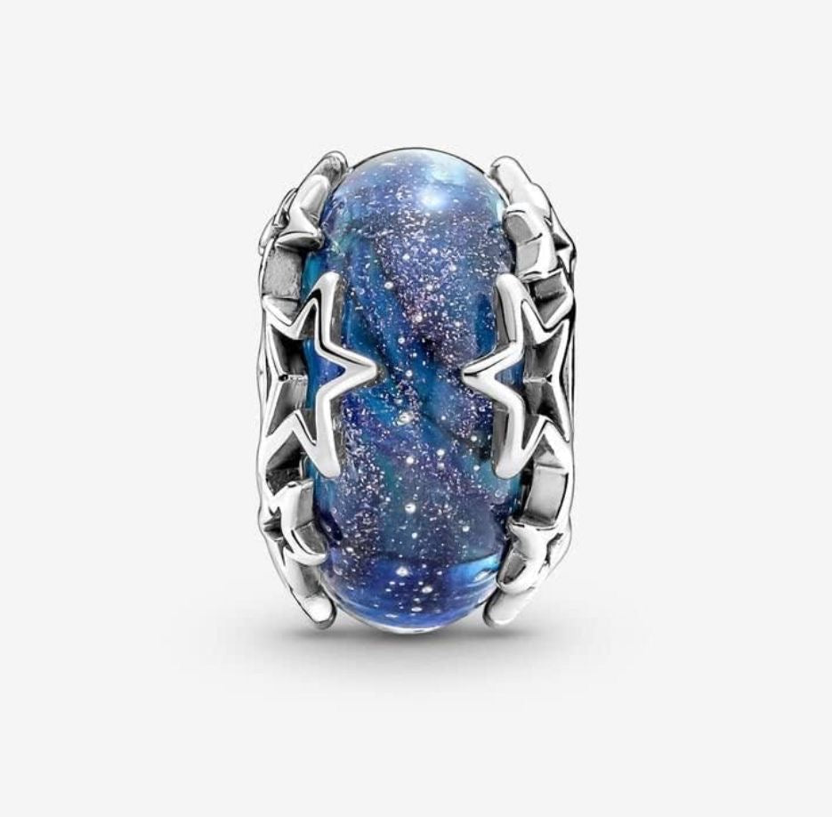 Charm murano azul estrellas