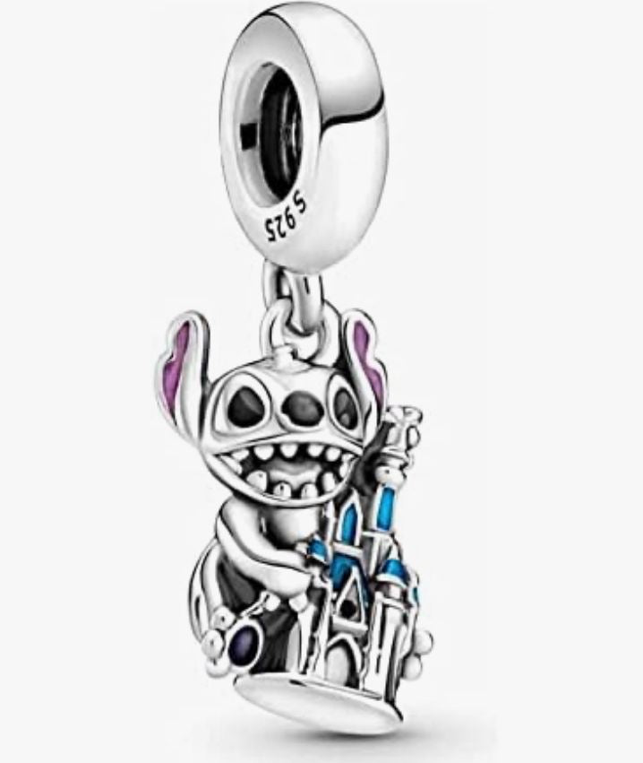 Charm castillos stich